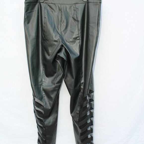 LADIES  FAUX LEATHER SEXY PANTS   2X - Picture 7 of 16